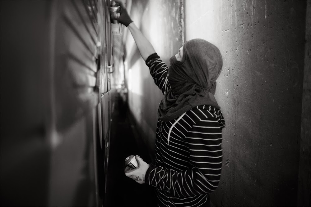 2_Trespassing_Spraydaily_TR-MP9